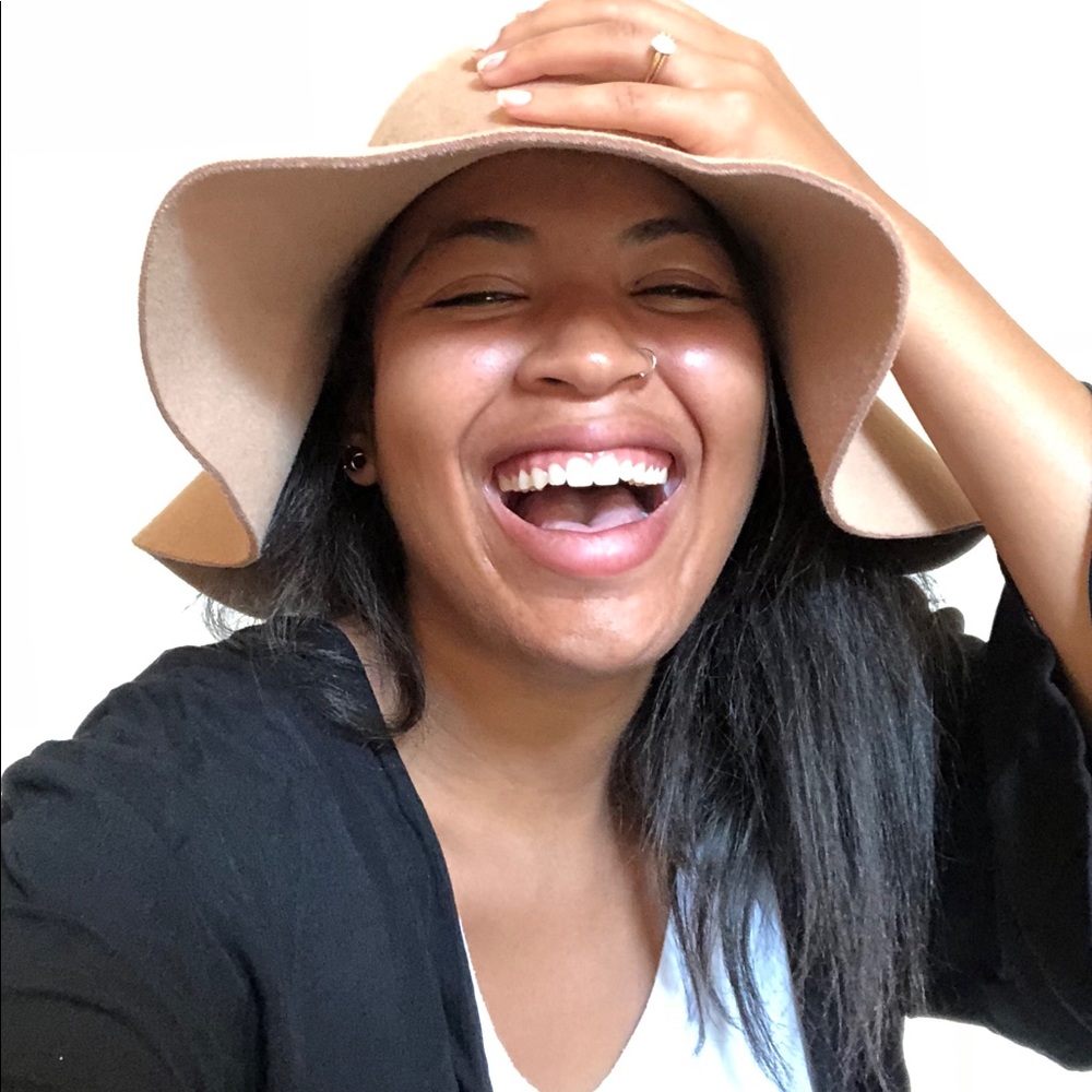 Meet your Posher, Jazma